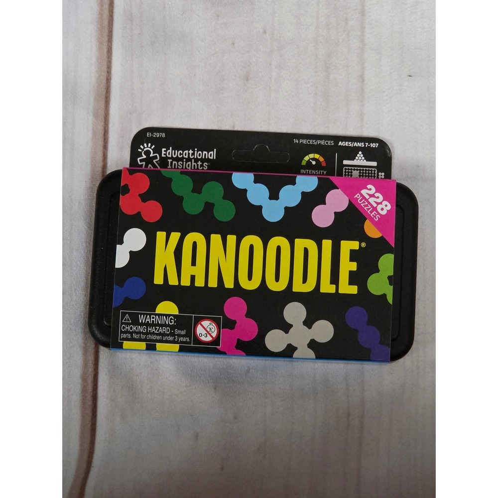 Educational Insights Kanoodle 3D Brain Teaser Puzzle Game EI-2978 New